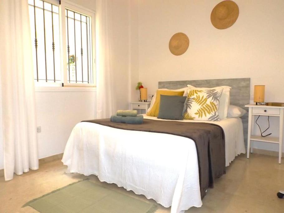 Apartamento Suite Centrico B Malaga Exterior photo