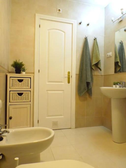 Apartamento Suite Centrico B Malaga Exterior photo